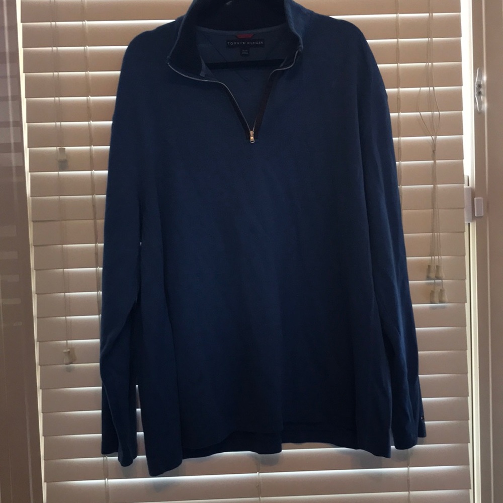 men’s blue Tommy Hilfiger blue pull over